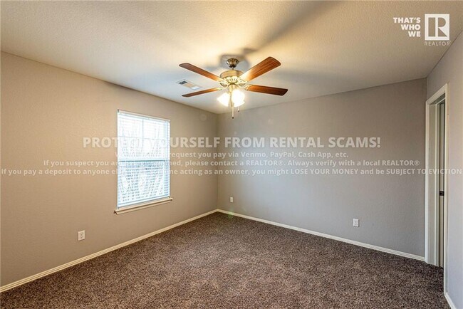 Building Photo - 1284 N Corsica Dr