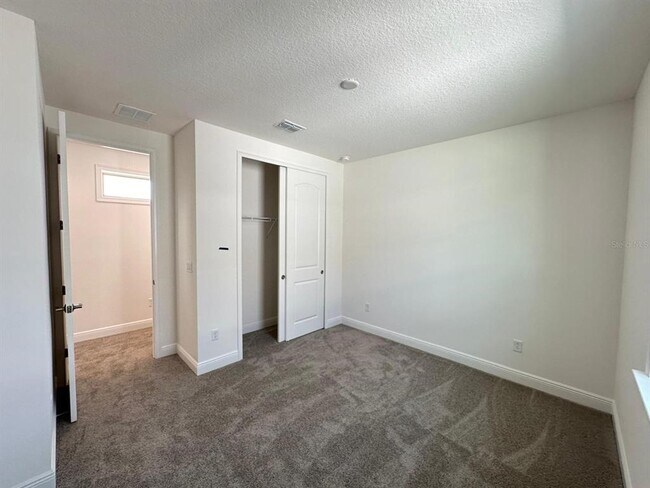 Building Photo - 13724 Larkton Ln