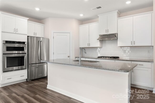 Building Photo - 504 Cranford Dr