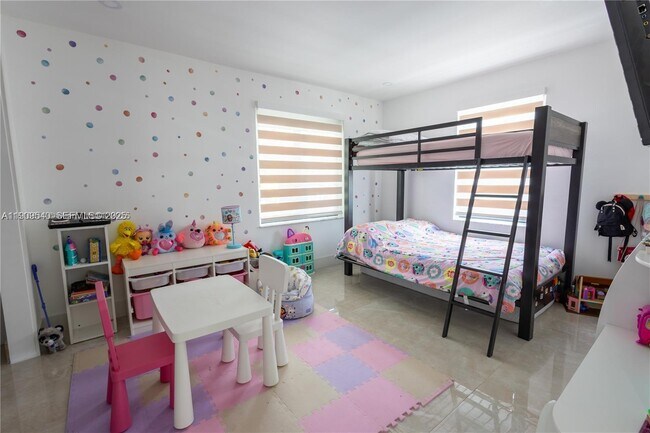 Building Photo - 18781 SW 294th Terrace