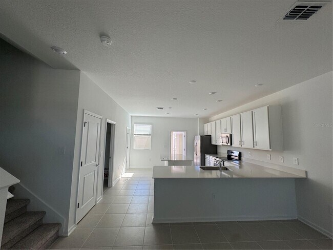 Building Photo - 1865 Fulfillment Dr