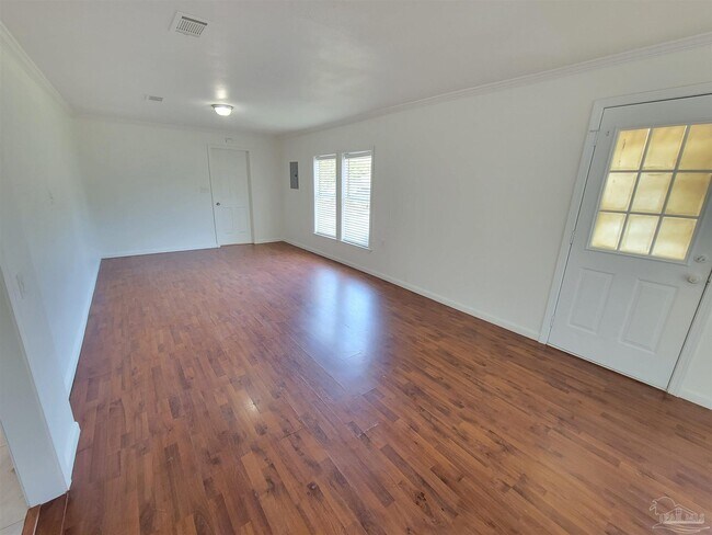 Building Photo - 714 N 49th Ave