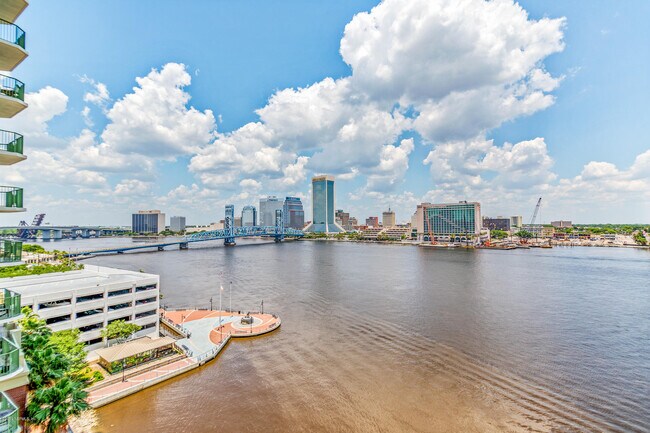 Building Photo - 1431 Riverplace Blvd