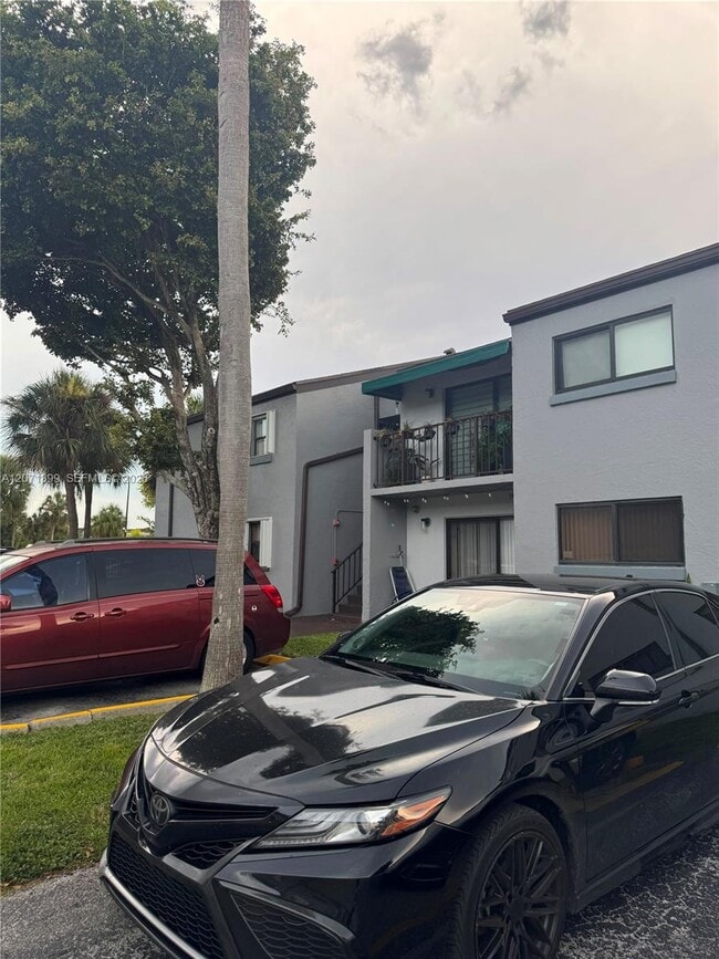 Building Photo - 7401 SW 152nd Ave