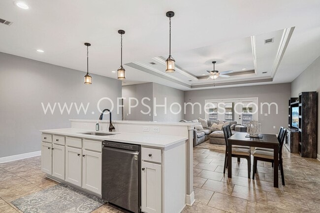 Building Photo - 4bed Fort Walton Beach Home