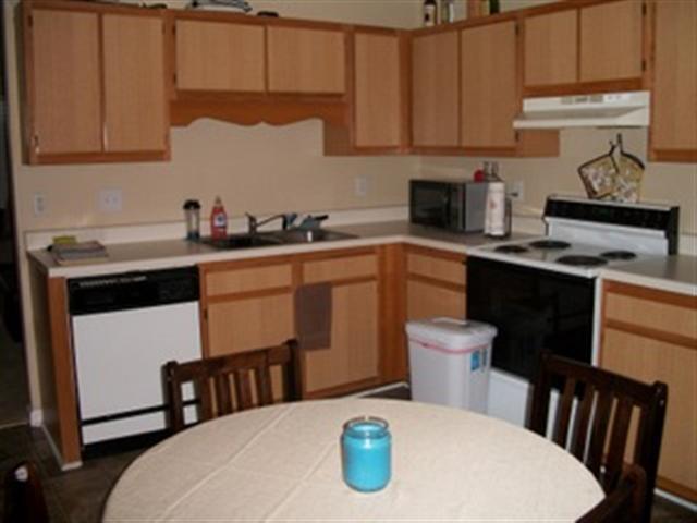 Building Photo - 1112 Pueblo Dr