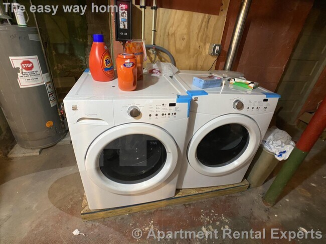 Building Photo - 80 Ten Hills Rd