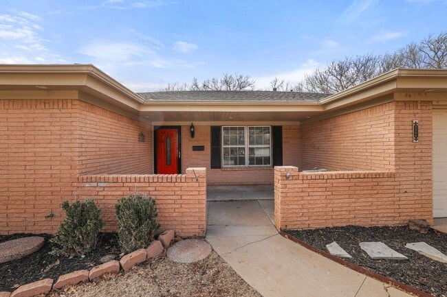 Building Photo - Remodeled Home in Puckett with Lease With ...