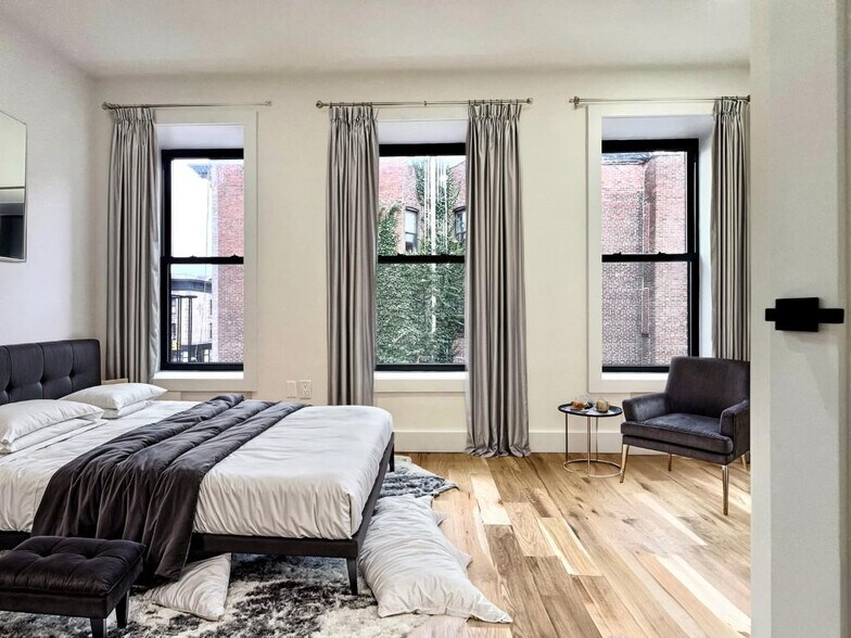 Building Photo - 22 Revere Pl