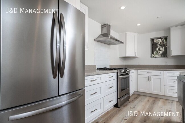 Building Photo - 3333 Reynard Way
