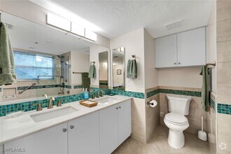 Building Photo - 5501 Heron Point Dr