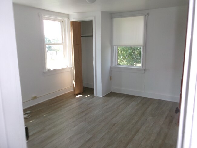 Building Photo - 903 Winter Hill Rd