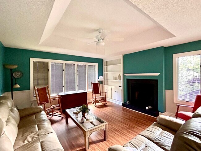 Building Photo - 4 St Andrews Way