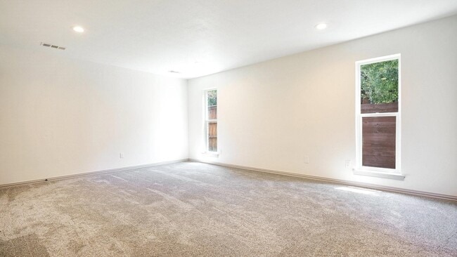 Building Photo - 2616 Ellis Ct