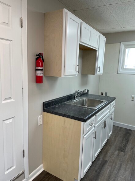 Building Photo - 4900 Kutztown Rd