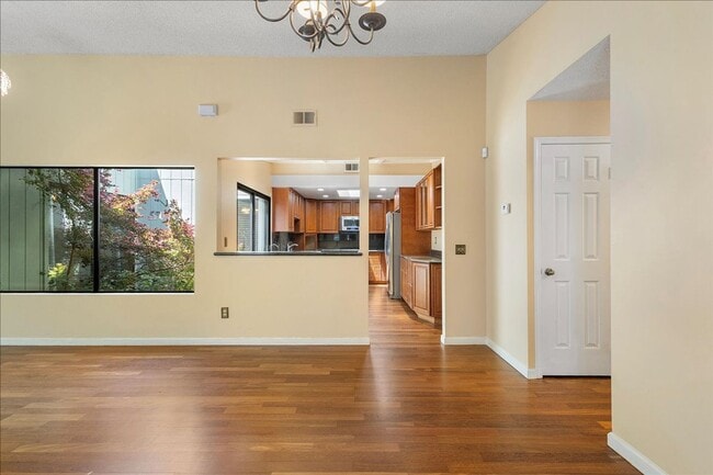 Building Photo - 229 Brighton Ct