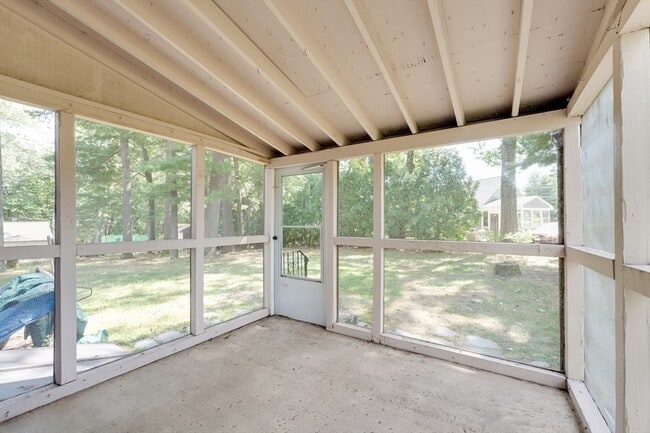 Building Photo - 69 Aldrich Dr
