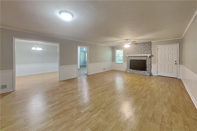 Building Photo - 3041 Stoneridge Ct