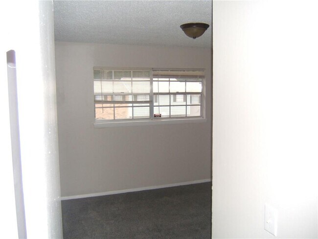 Building Photo - 4701 Flat Shoals Rd