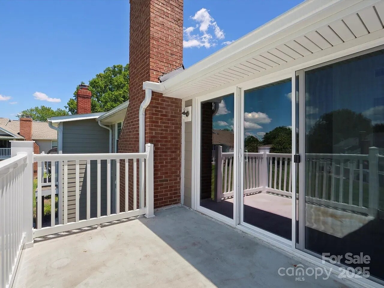 Building Photo - Room in Condo on S Vicksburg Park Ct