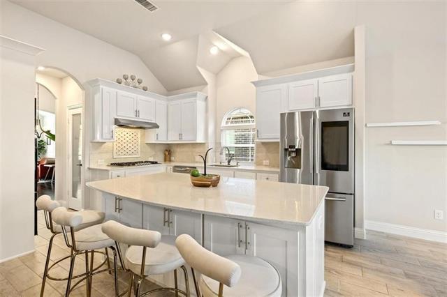 Building Photo - 1313 Baynes Dr
