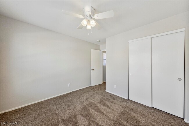 Building Photo - 2583 Land Rush Dr