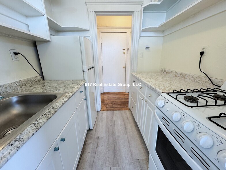 Building Photo - 28 Quint Ave