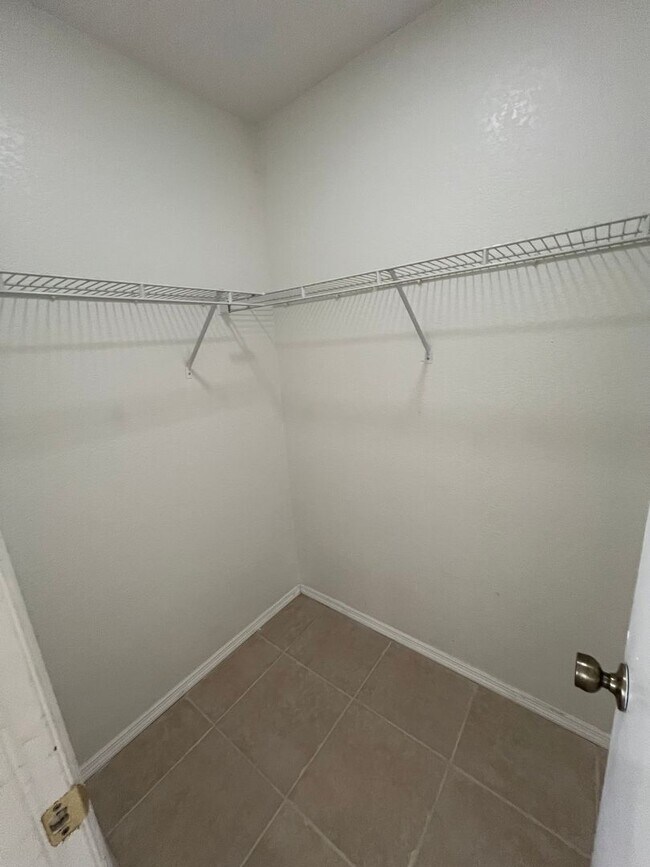 Building Photo - $1,650 ** ANNUAL ** Available 5/1/26 - Newly Renovated ** 3/2 Single Family Home (Deep Creek)