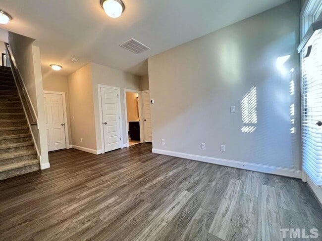 Building Photo - 933 Dalton Ridge Pl