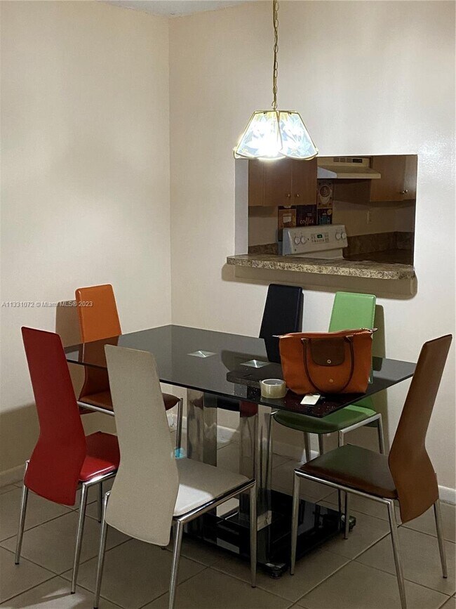 Building Photo - 14961 SW 82nd Ln