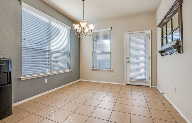 Building Photo - 322 Tribute Dr