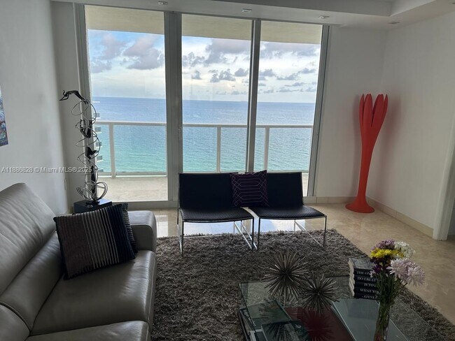 Building Photo - 19333 Collins Ave