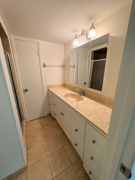 Building Photo - 18 Cedar Dunes Dr
