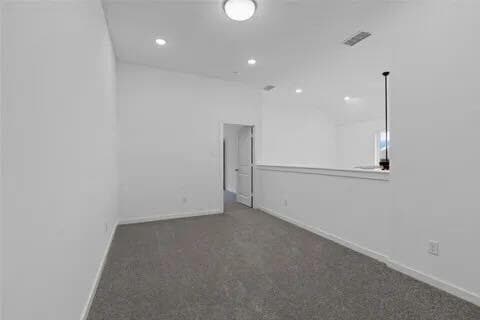 Building Photo - 1158 Queensdown Wy