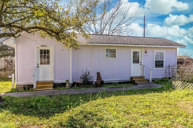 Building Photo - 3525 Bridgette Ln