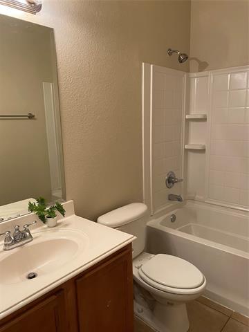 Building Photo - 656 Minkel Dr