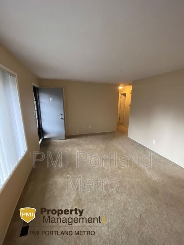 Building Photo - 11680 SW Denney Rd