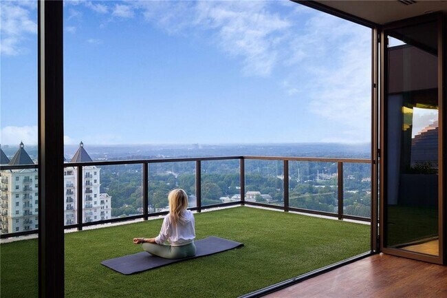 Building Photo - 1081 Juniper St NE