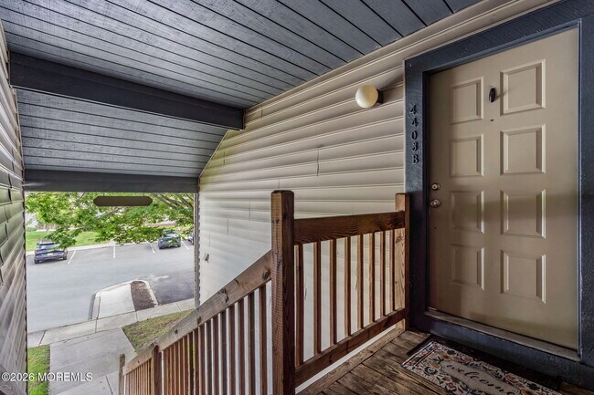 Building Photo - 4403 Aberdeen Dr