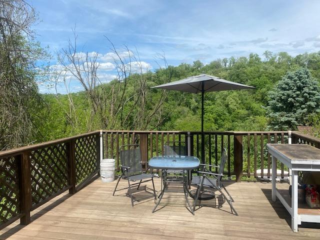 Building Photo - 513 56th St