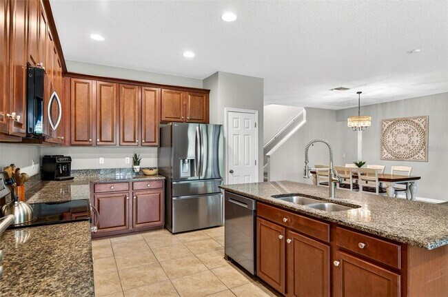 Building Photo - 8060 Roma Dune Dr