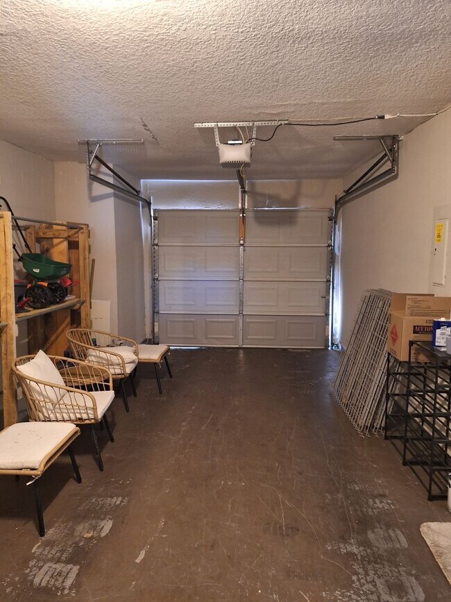 Building Photo - 3459 Excalibur Way E