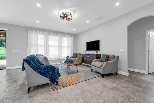 Building Photo - 8807 Eden Cove Dr