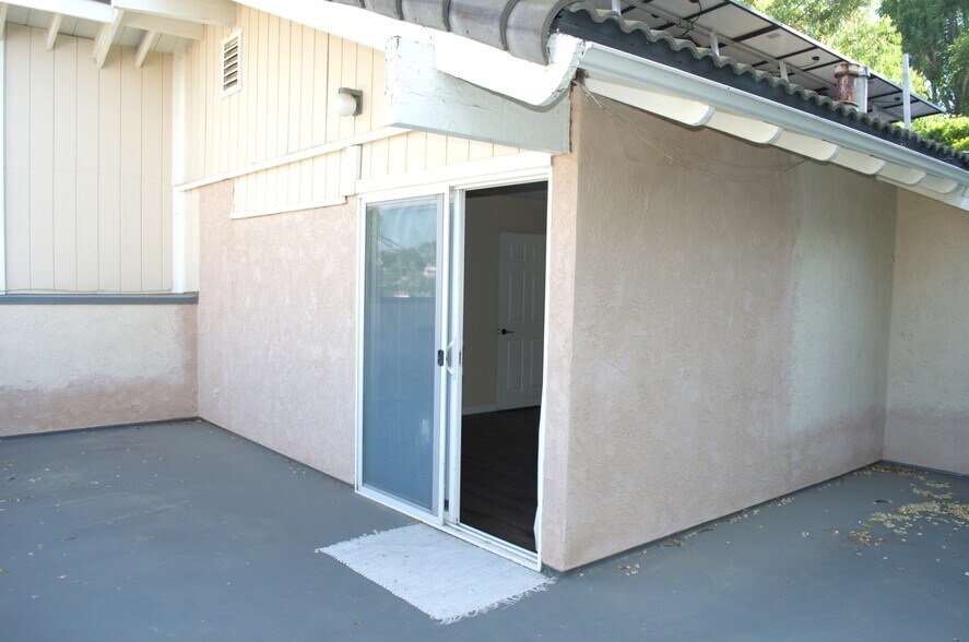 Building Photo - 22234 Miston Dr