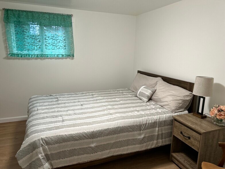 Bedroom - 1515 Arboretum Plz E