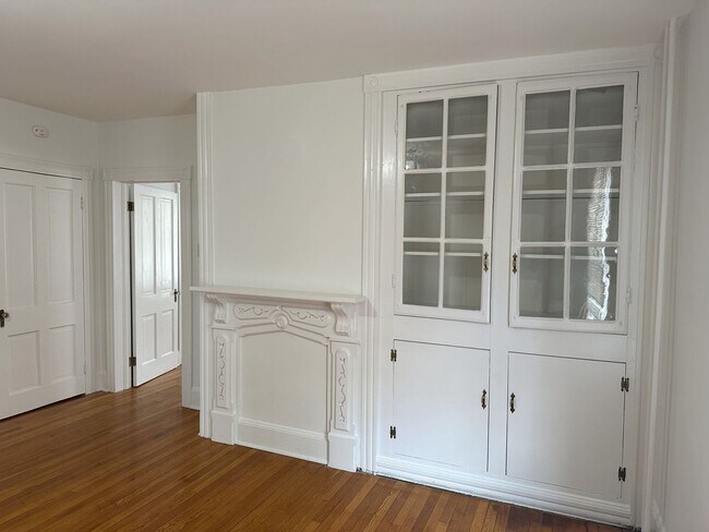 Building Photo - 506 N Loudoun St