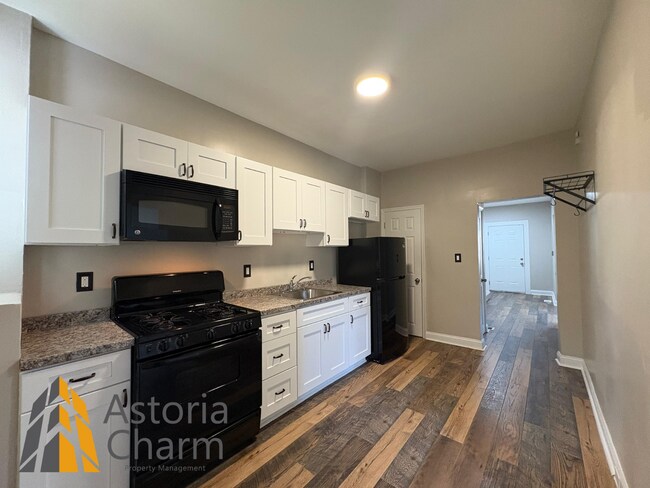Building Photo - Live Comfortably in Hampden: 4 Bedrooms Pl...