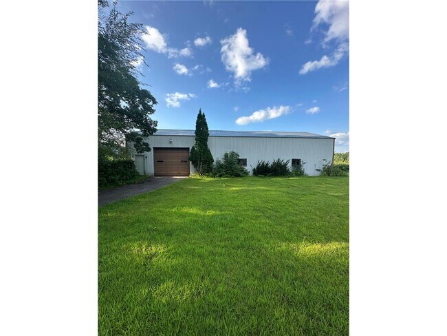 Building Photo - 3601 125th Ave NE