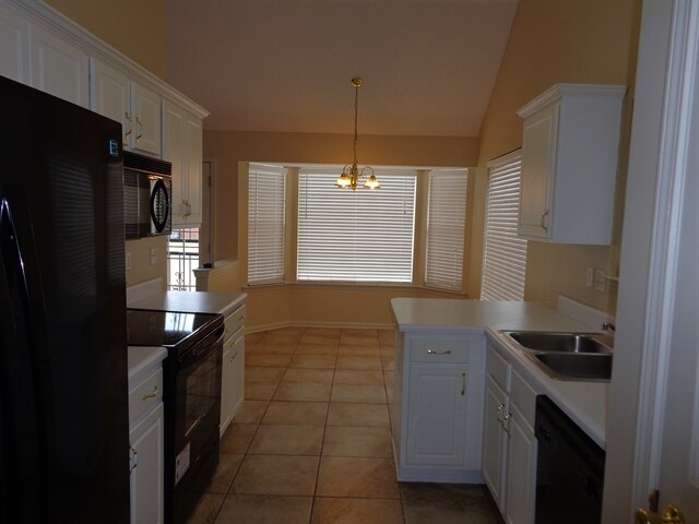 Building Photo - 7859 Parkmont Dr