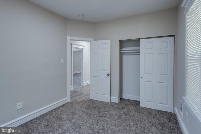 Building Photo - 1948 Lexington Ave